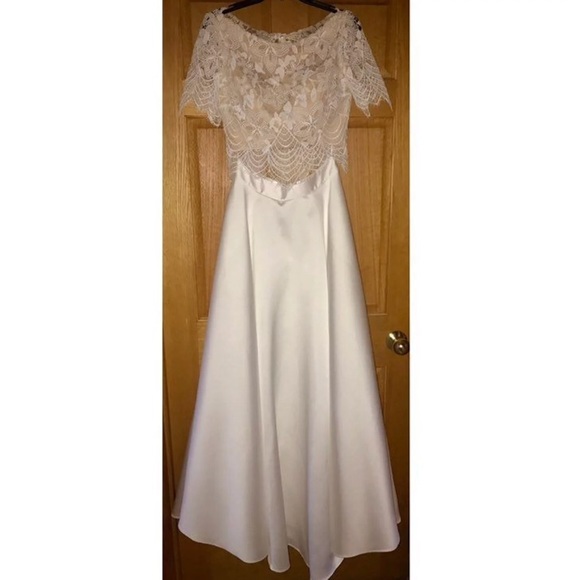 White ivory lace prom dress - Picture 3 of 6